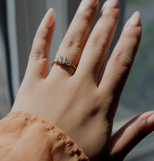 Isadora Ring