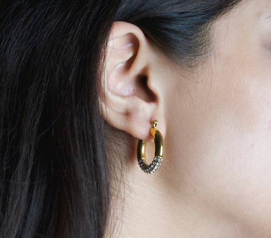 Fiora Hoops
